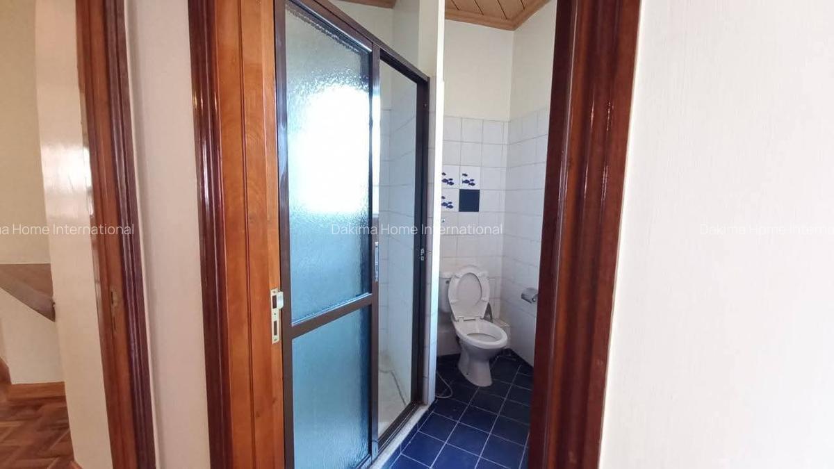 4 Bed Townhouse with En Suite in Spring Valley - 7