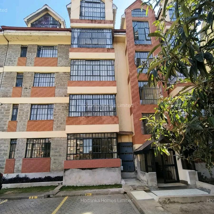 3 Bed Apartment with En Suite in Lavington - 3