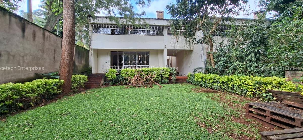 4 Bed Townhouse with En Suite in Spring Valley - 2