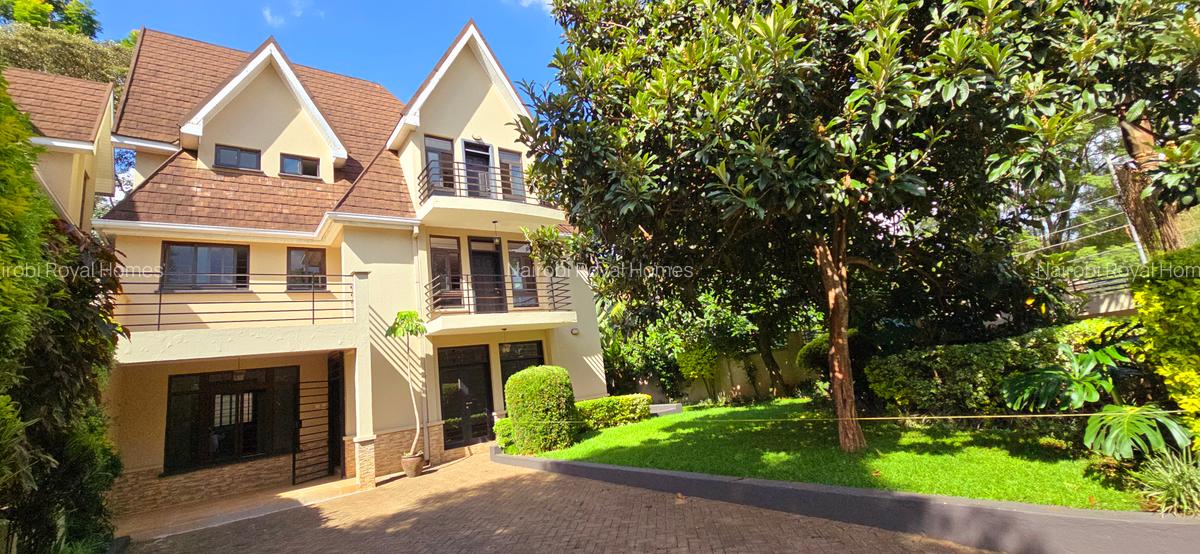 5 Bed Townhouse with En Suite at Lavington Off James Gichuru Road - 3