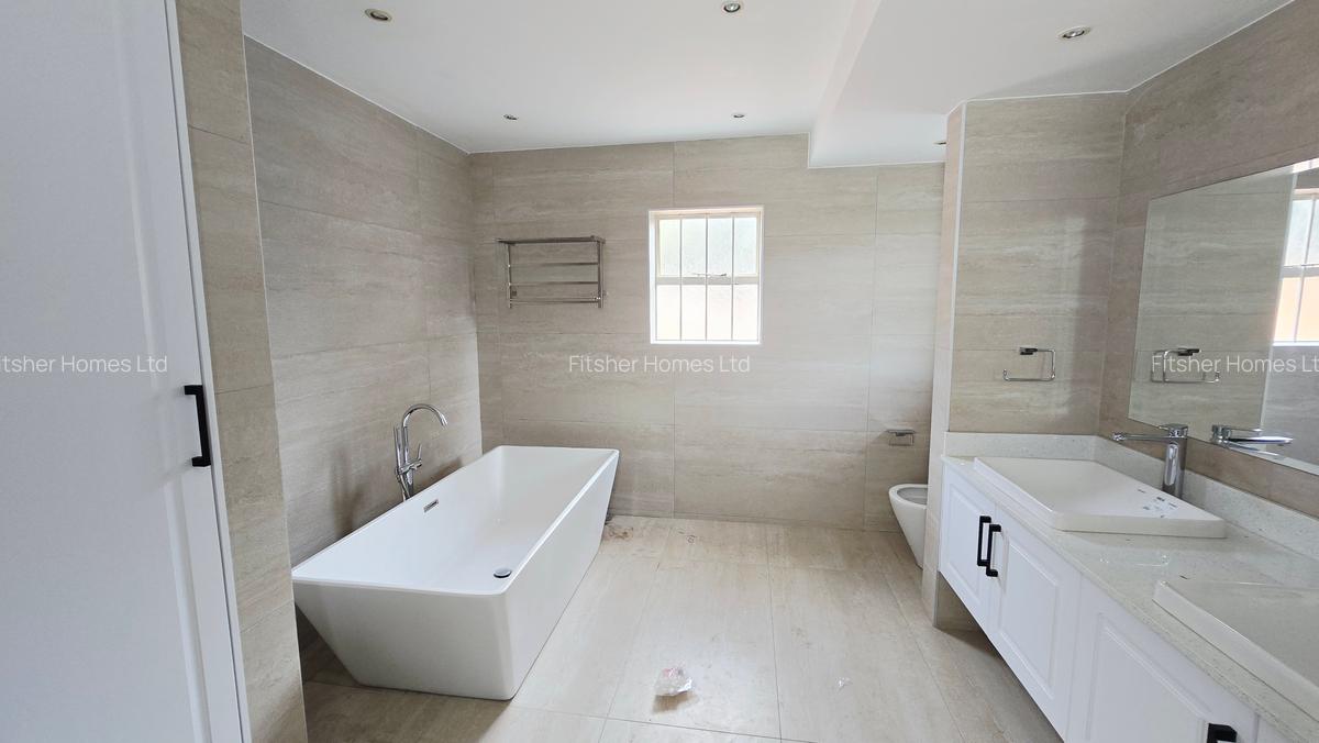 4 Bed House with En Suite in Muthaiga - 16
