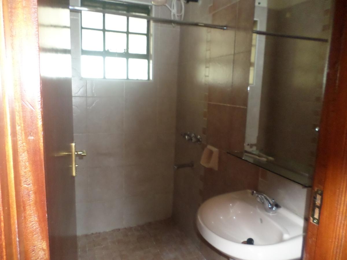 4 Bed Apartment with En Suite at Kilimani - 13