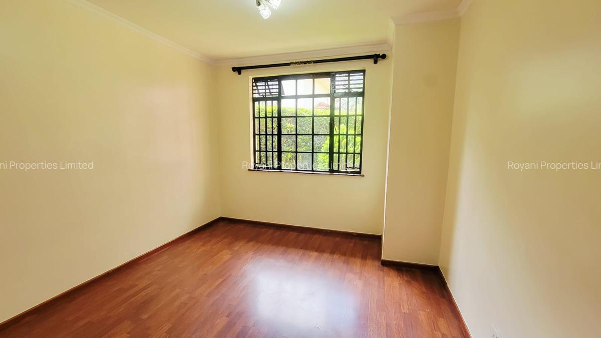4 Bed House with En Suite in Kiambu Road - 12