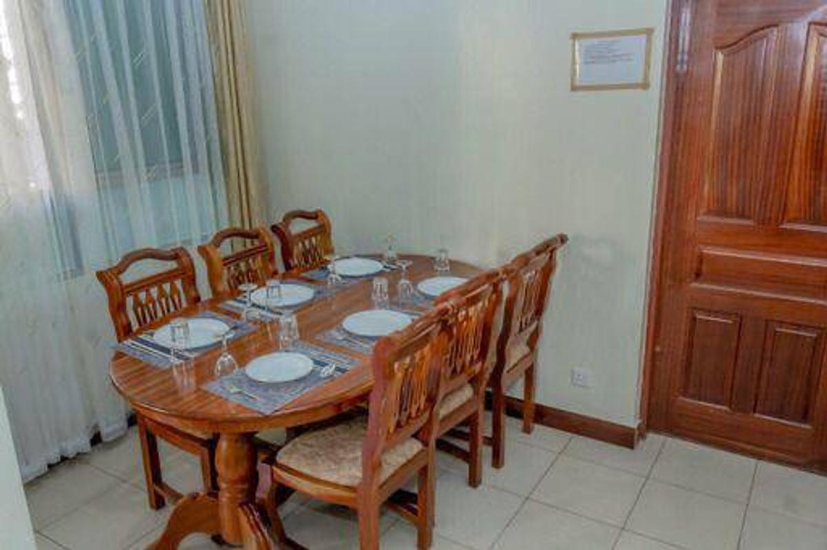 Serviced 3 Bed Apartment with En Suite in Nyali Area - 10