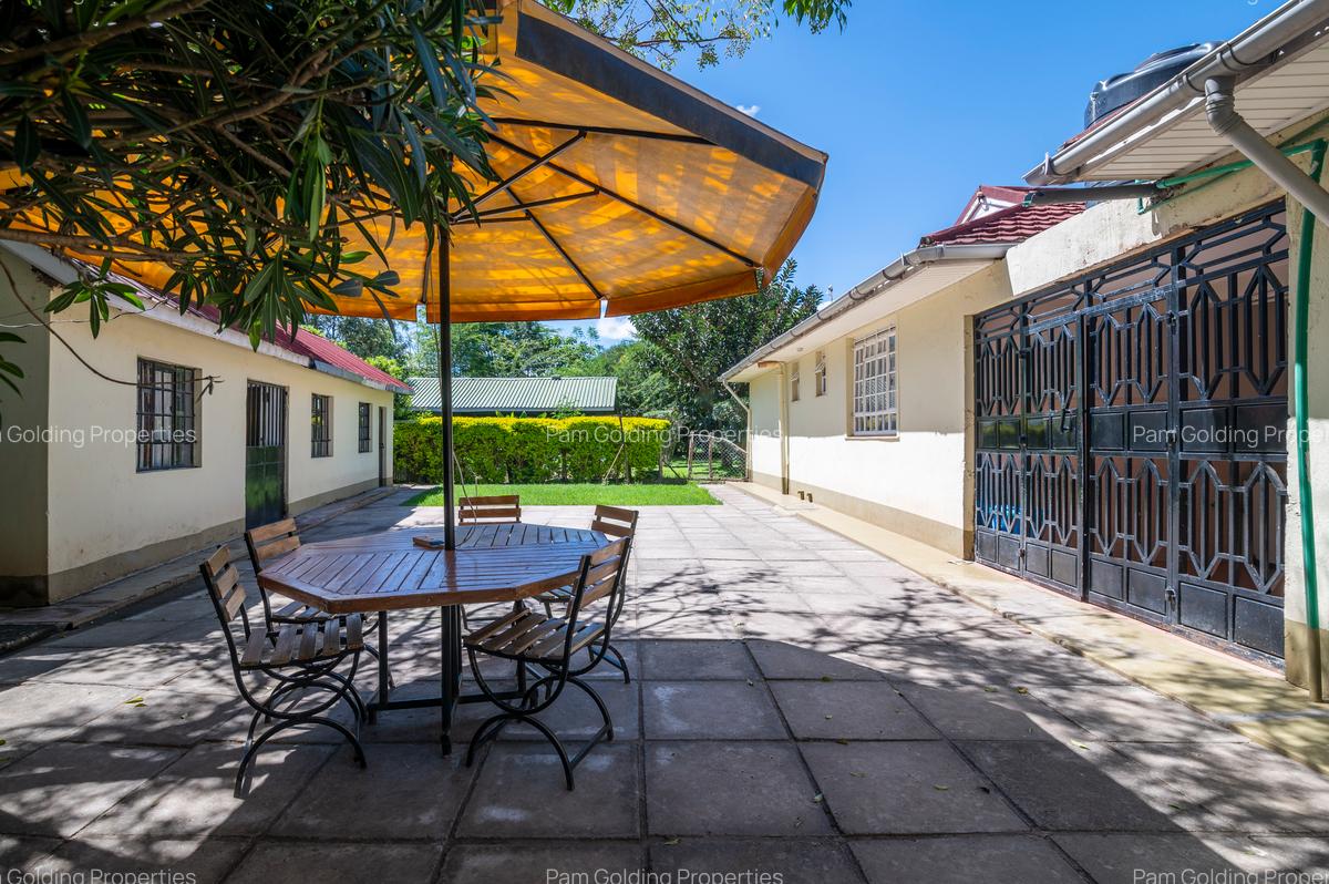 4 Bed Villa at Korompoi - 2