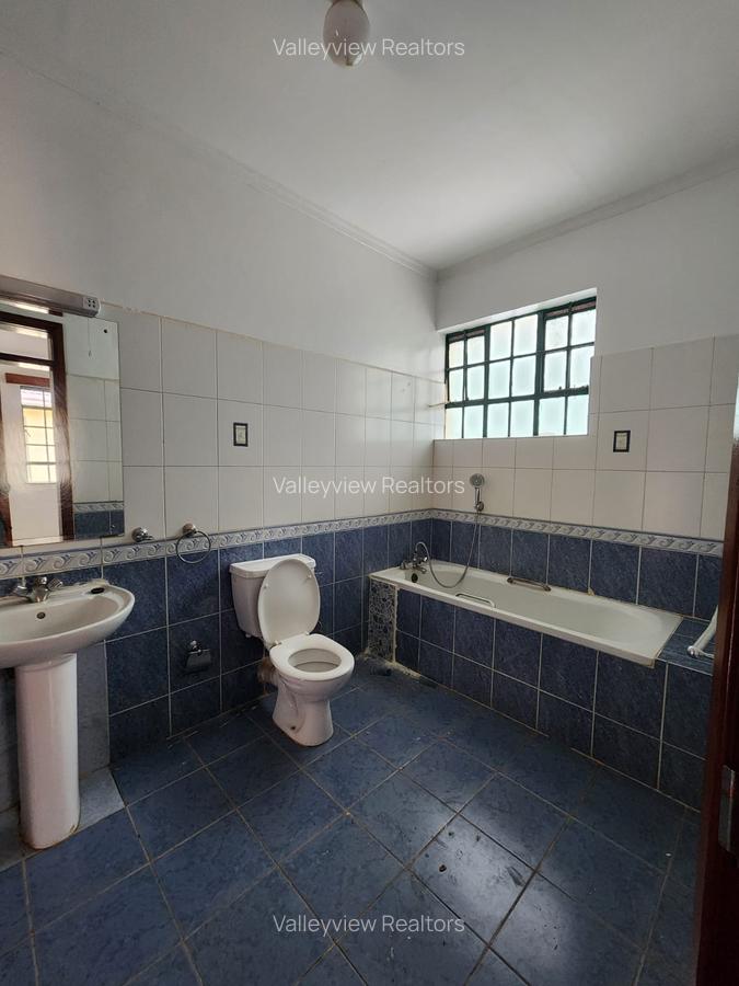 4 Bed Townhouse with En Suite at Kileleshwa - 4