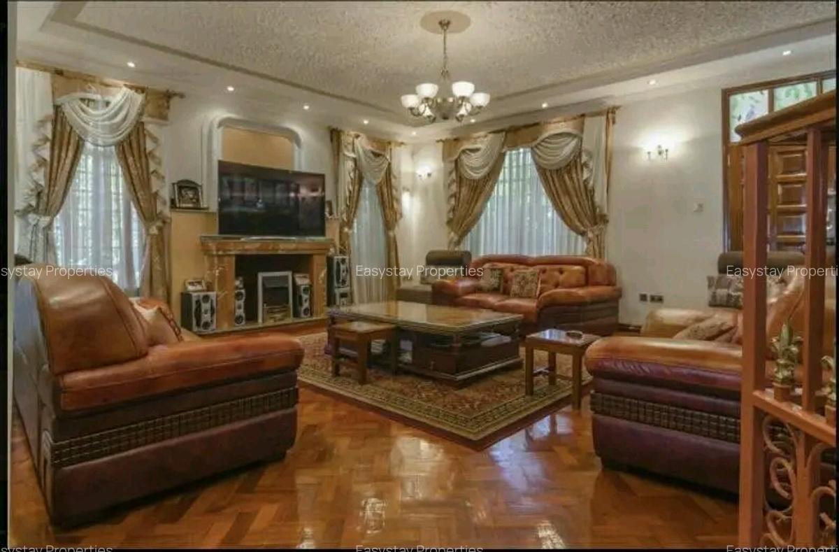 5 Bed House with En Suite in Runda - 6