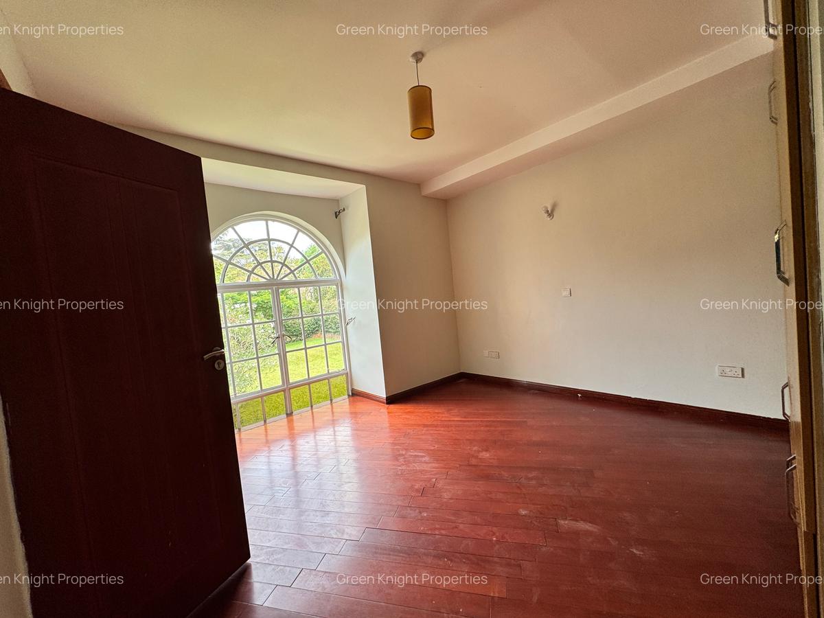 4 Bed House with En Suite in Karen - 4