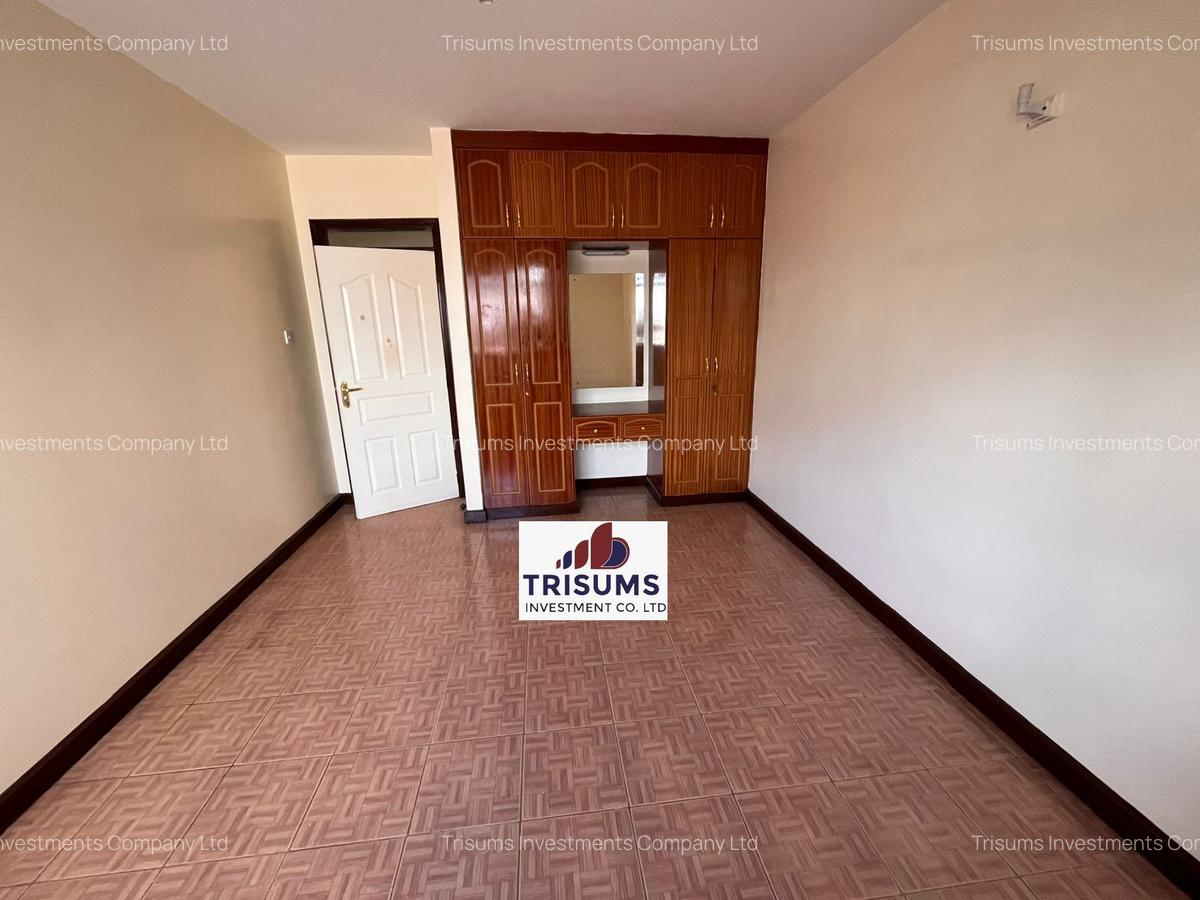 4 Bed Apartment with En Suite at Rhapta Road - 13