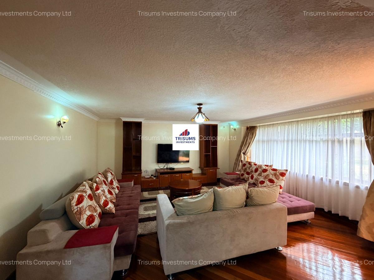 4 Bed House with En Suite in Runda - 3