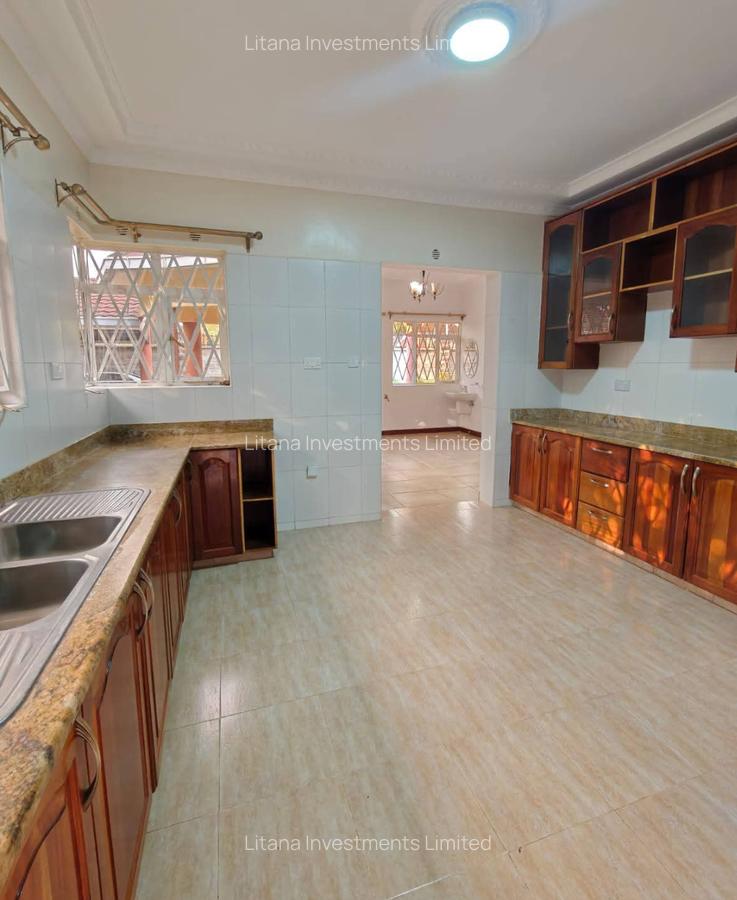 3 Bed House with Swimming Pool in Karen - 4