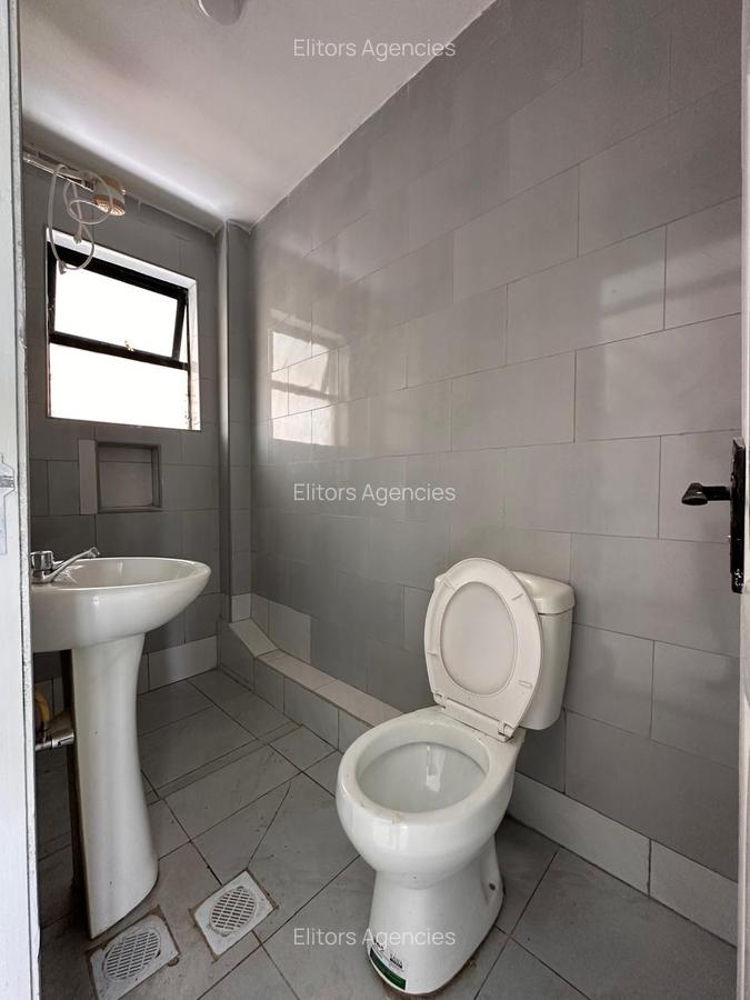 Studio Apartment with En Suite at Kirawa Road - 10