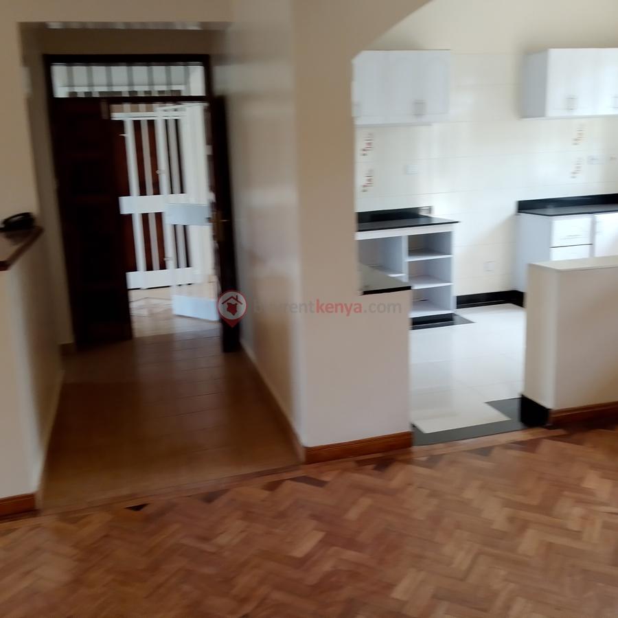 2 Bed House with En Suite at Hardy Area - 11