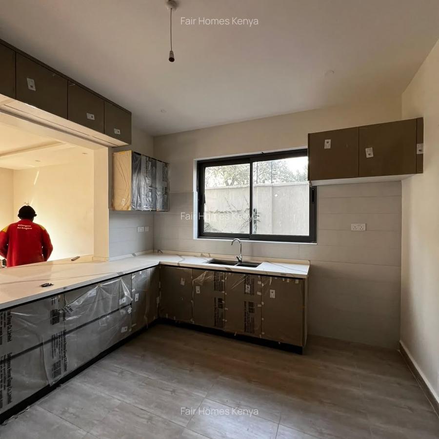 6 Bed Townhouse with En Suite at Convent Drive - 20