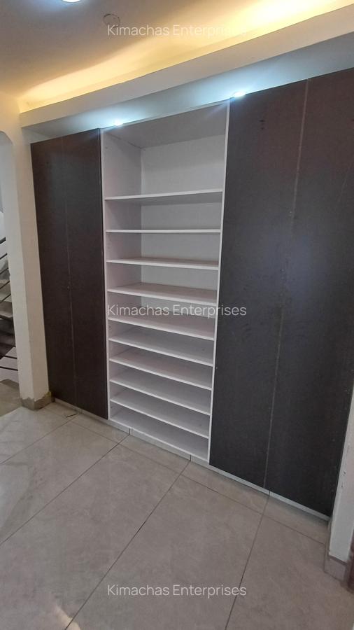 3 Bed Townhouse with En Suite at Mtwapa - 16