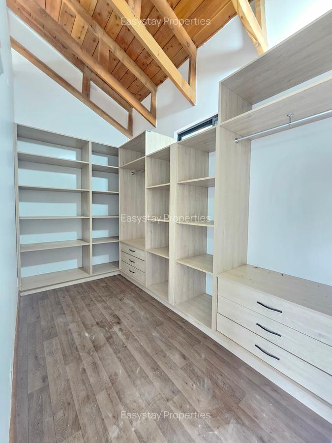 1 Bed House with En Suite in Spring Valley - 4