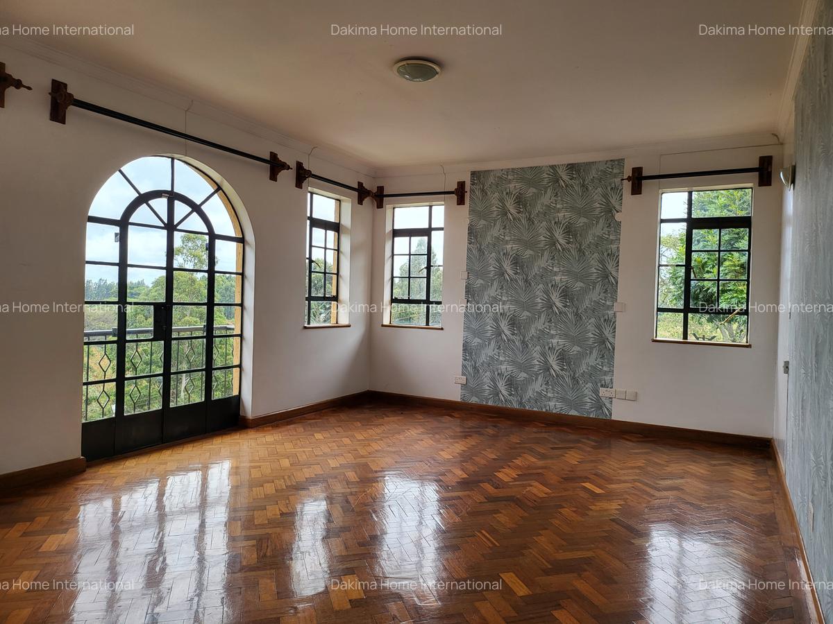 5 Bed Townhouse with En Suite at Kitisuru - 14