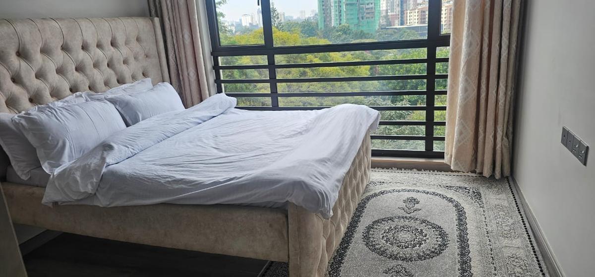 Serviced 3 Bed Apartment with En Suite at Riverside Drive - 12