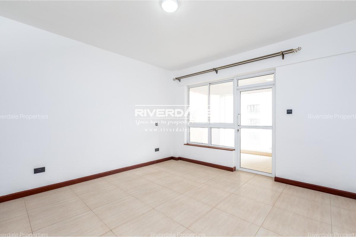 4 Bed Apartment with En Suite in General Mathenge - 12