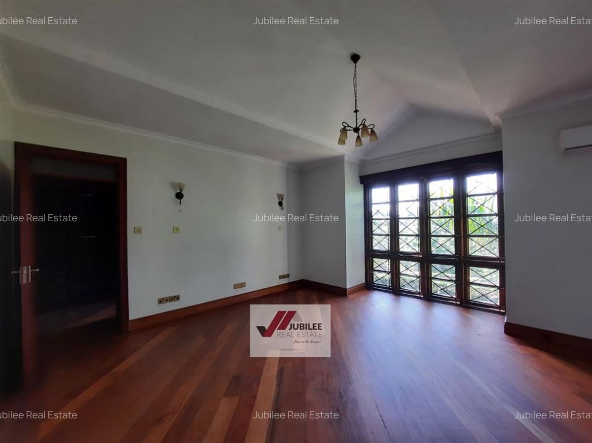 4 Bed House with Staff Quarters in Muthaiga - 19