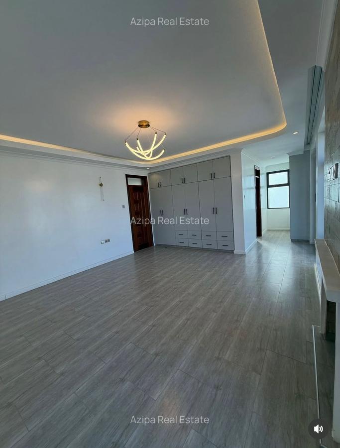 4 Bed Villa with Swimming Pool in Kitengela - 5