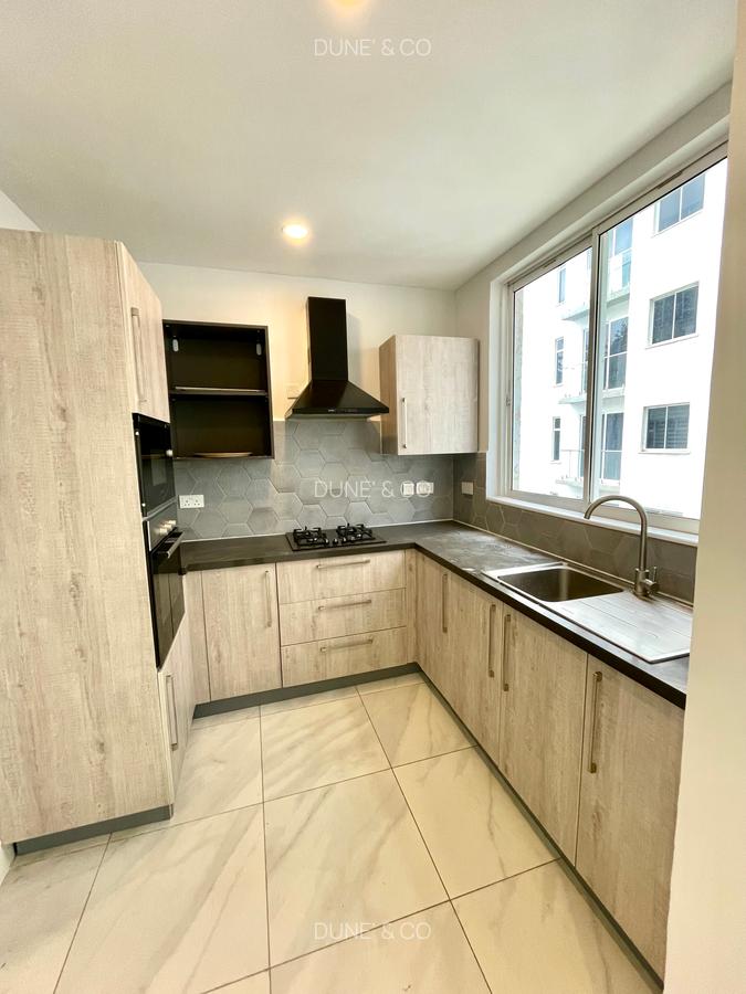 Serviced 1 Bed Apartment with En Suite in Westlands Area - 5