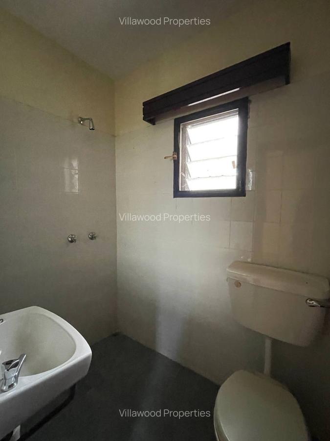 5 Bed House with Staff Quarters in Gigiri - 12