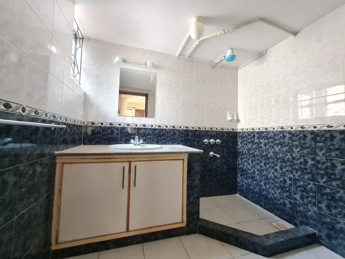 5 Bed Townhouse with En Suite at Grevillea Groove - 14