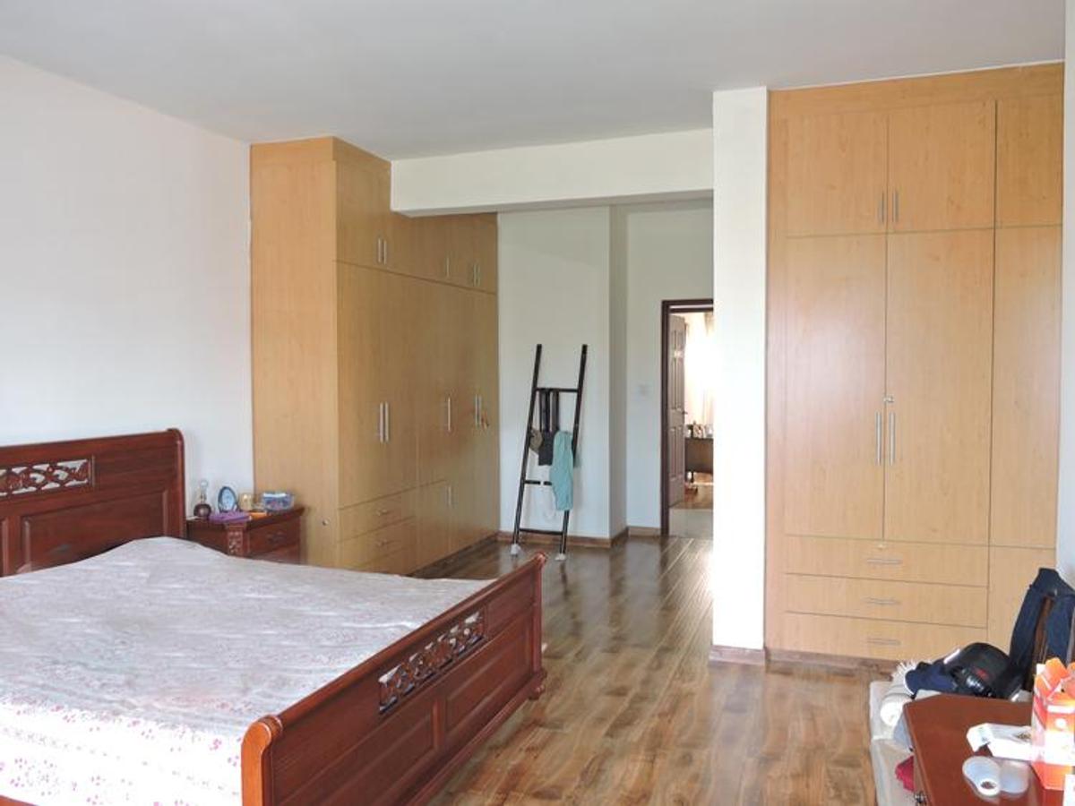 3 Bed Apartment with En Suite at Mvuli - 13