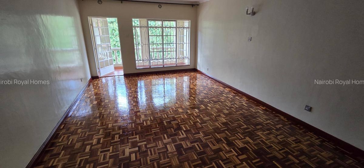 4 Bed Townhouse with En Suite at Lavington Road 44 - 17