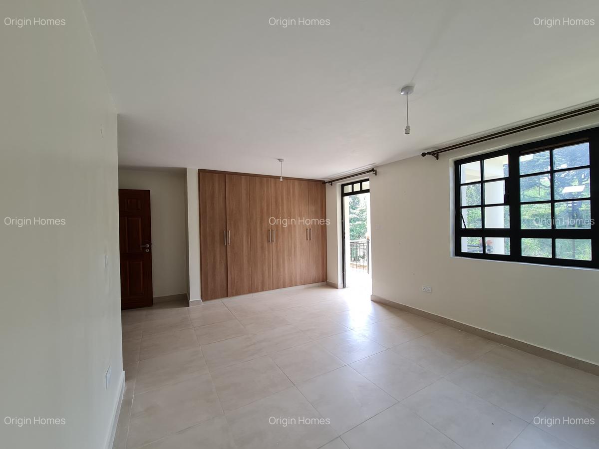 2 Bed Apartment with En Suite at New Kitisuru - 16