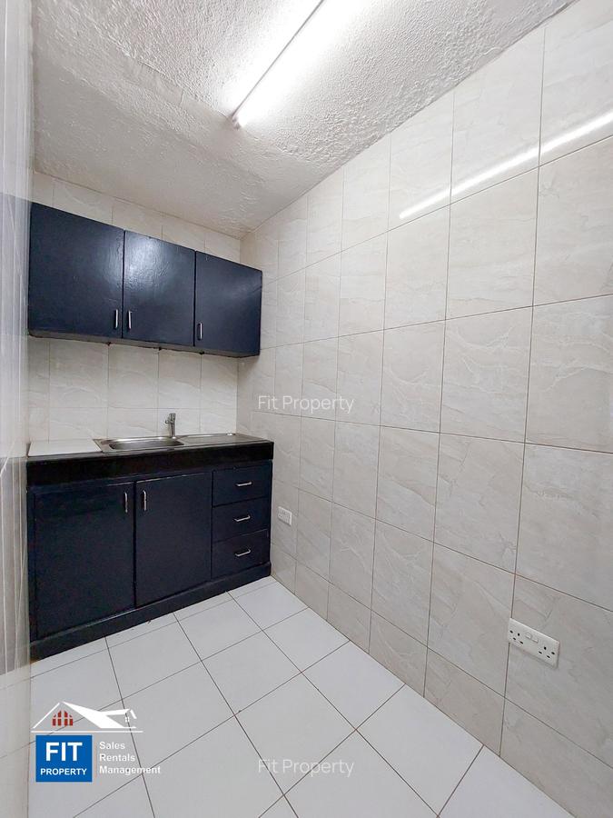 3,000 ft² Office with Backup Generator in Westlands Area - 14