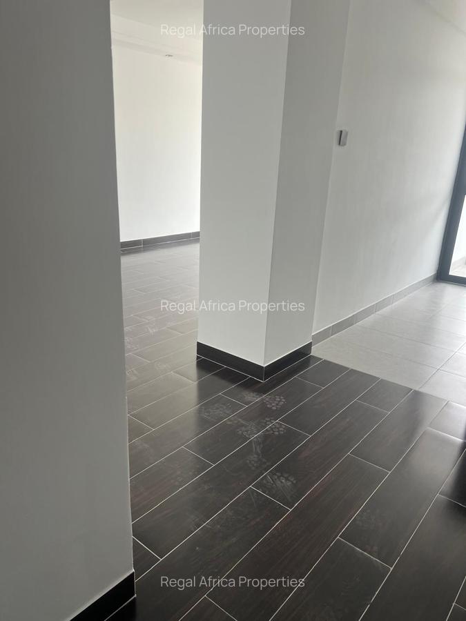 2 Bed Apartment with Parking in Kilimani - 9