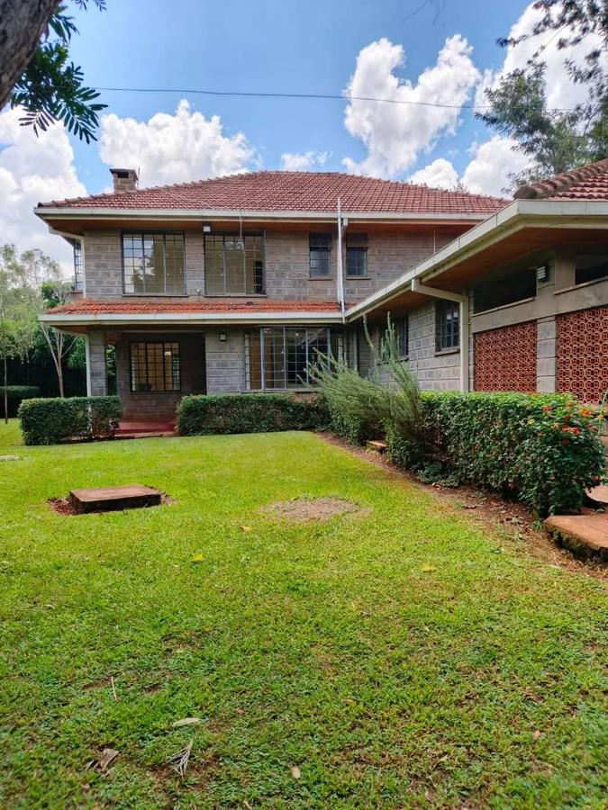 4 Bed House with En Suite in Runda - 1
