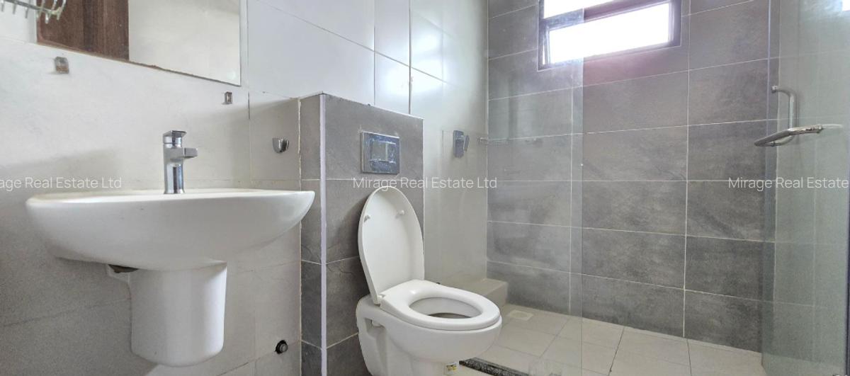 2 Bed Apartment with Swimming Pool in Hurlingham - 6