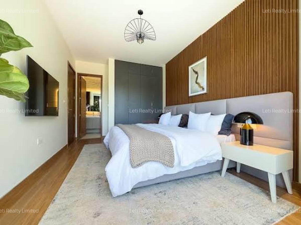 2 Bed Apartment with En Suite in Riverside - 9