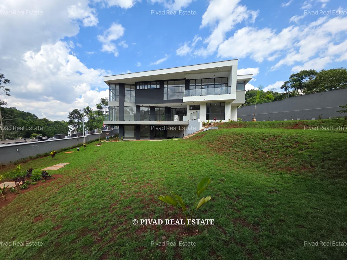 5 Bed House with Garden in Nyari - 13