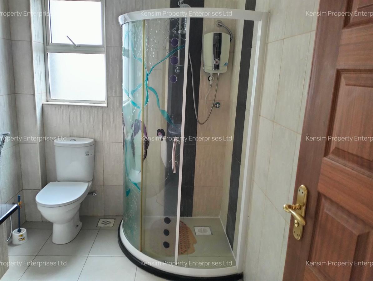 3 Bed Apartment with En Suite in Westlands Area - 16