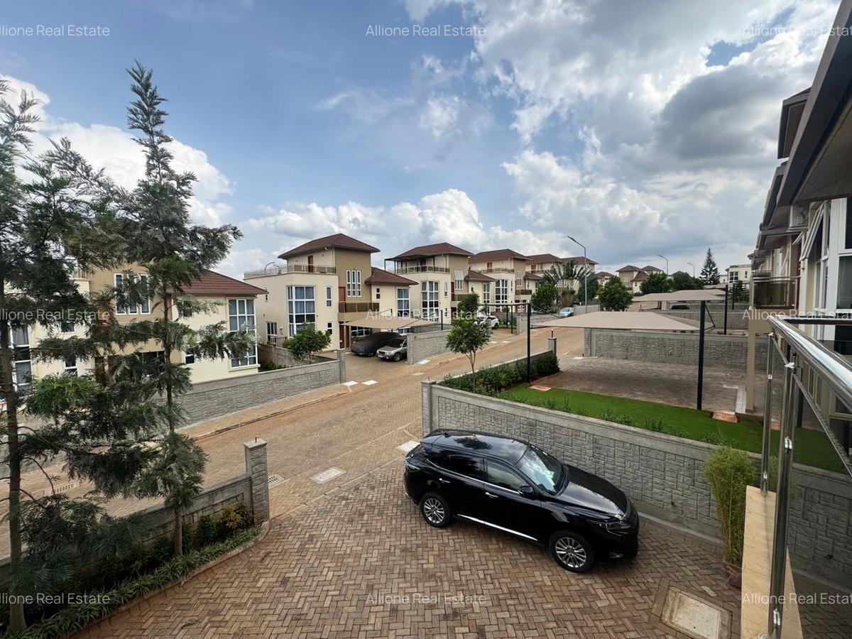 4 Bed Townhouse with Staff Quarters at Near Un Headquarters - 6