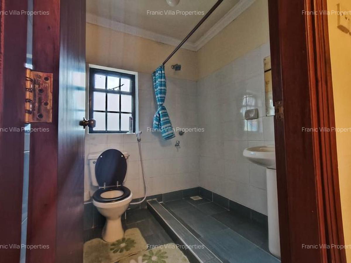 2 Bed House with En Suite at Runda - 3