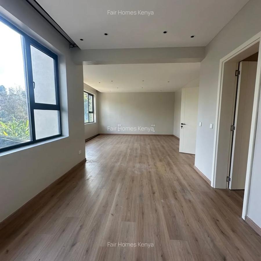 5 Bed Townhouse with En Suite at Lavington Manyani - 16