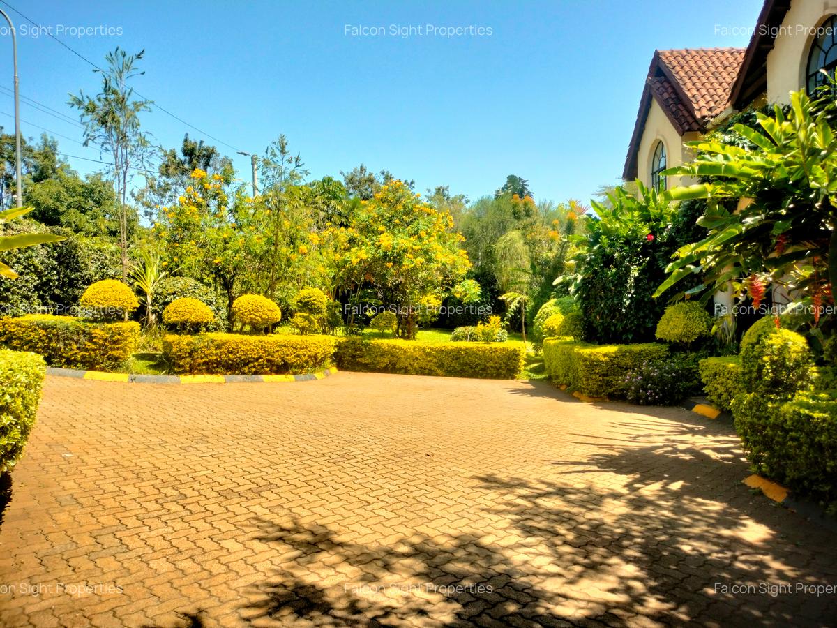 4 Bed Townhouse with Gym at Few Minutes Drive To Gigiri - 5