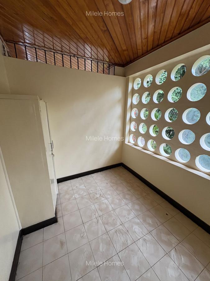 3 Bed Villa with En Suite at Matundu Lane - 17