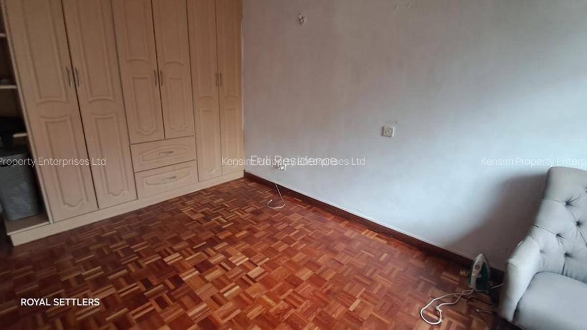 4 Bed Townhouse with En Suite in Lavington - 4