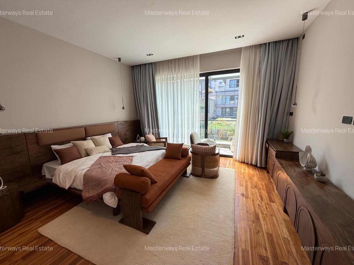 4 Bed Villa with En Suite in Loresho - 6