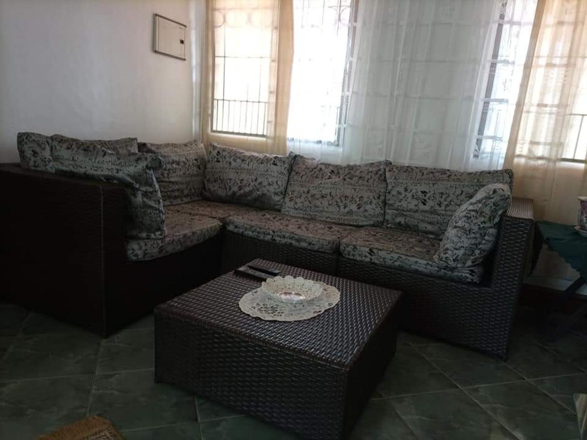 Serviced 1 Bed Apartment with En Suite at Behind Citymall - 5