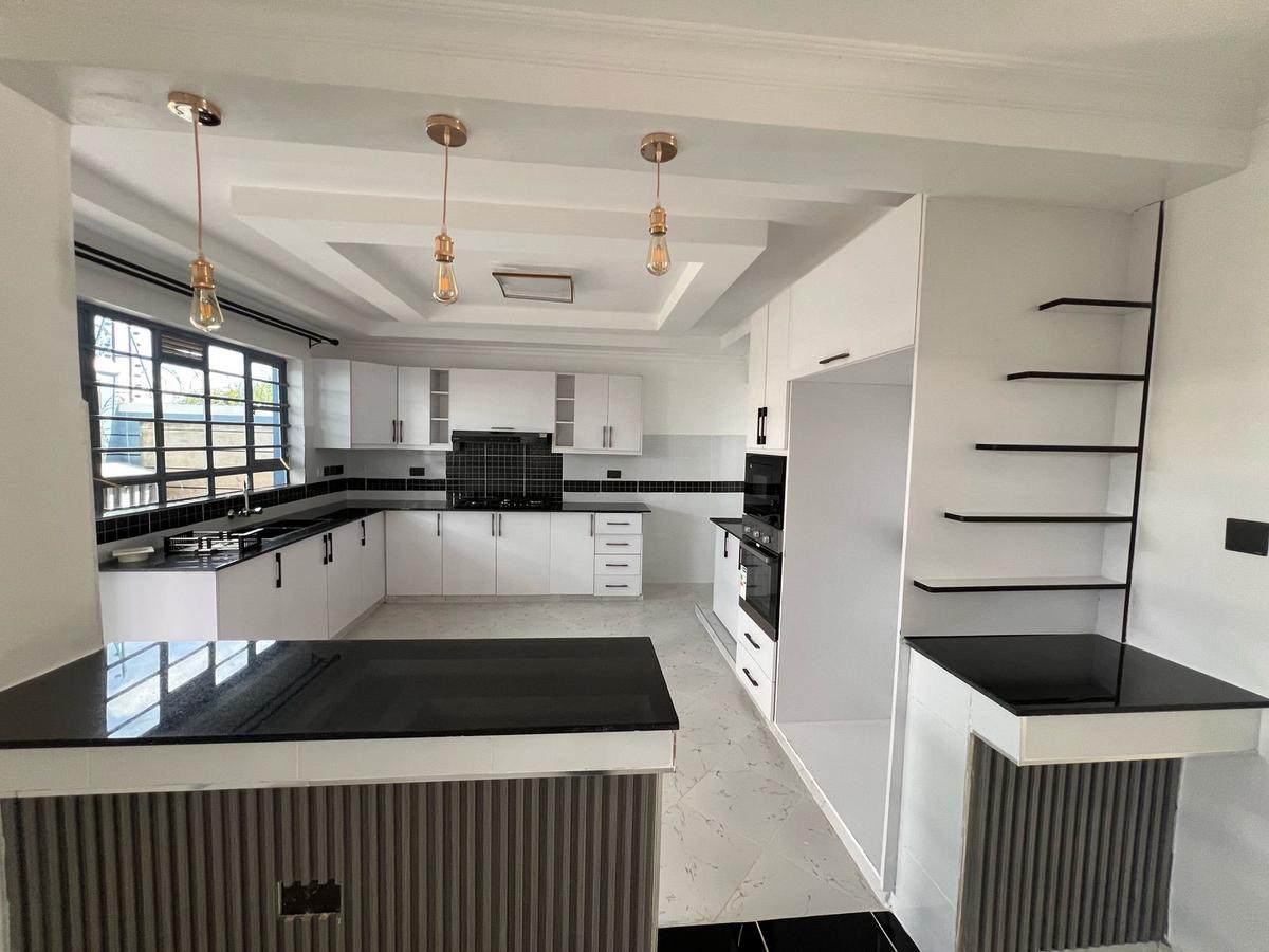 4 Bed House in Ruiru - 12
