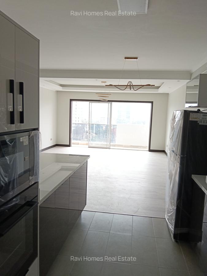 2 Bed Apartment with En Suite at Riverside Along Riverside Drive. - 1