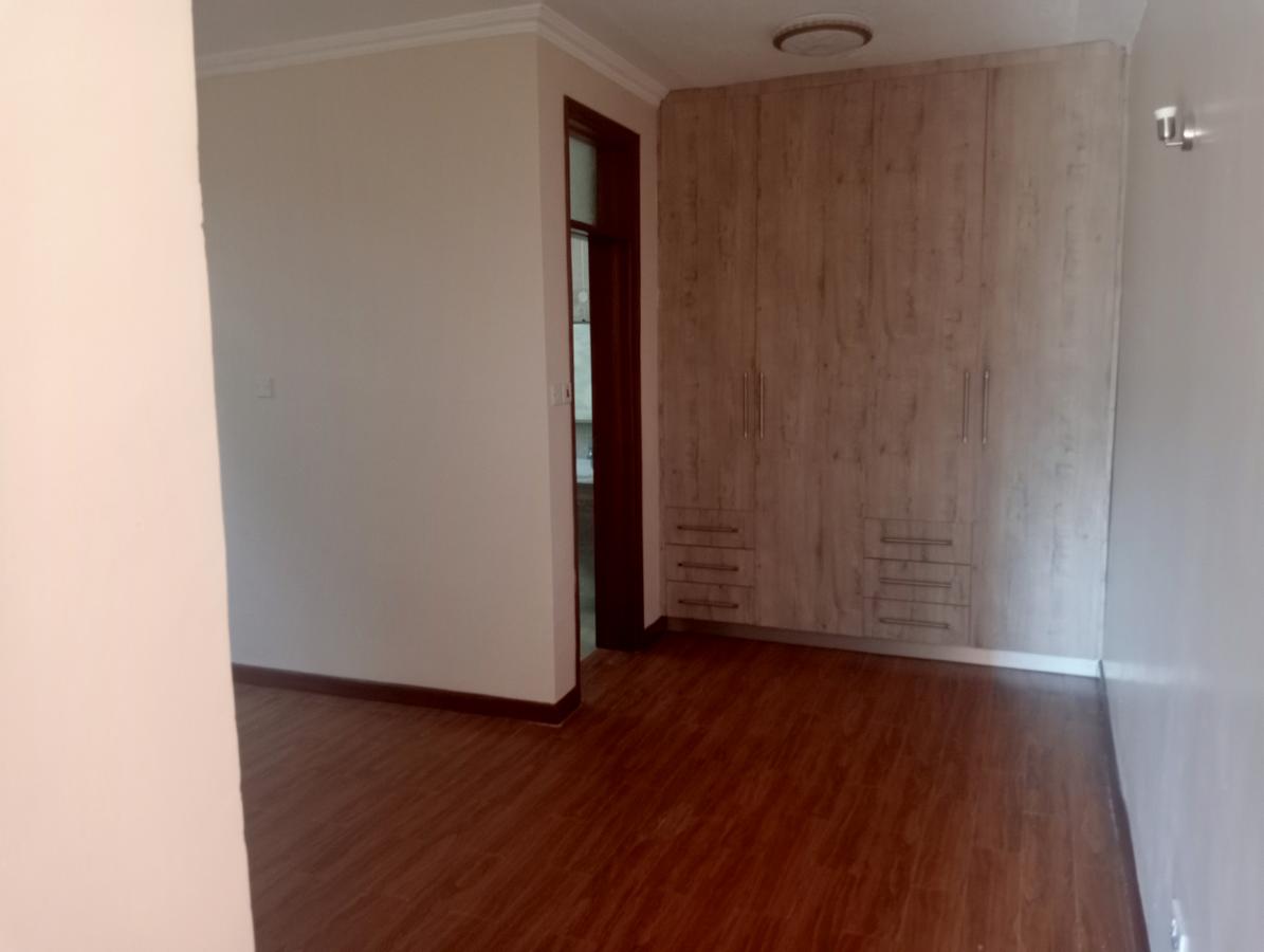 1 Bed Apartment with En Suite at Runda - 9