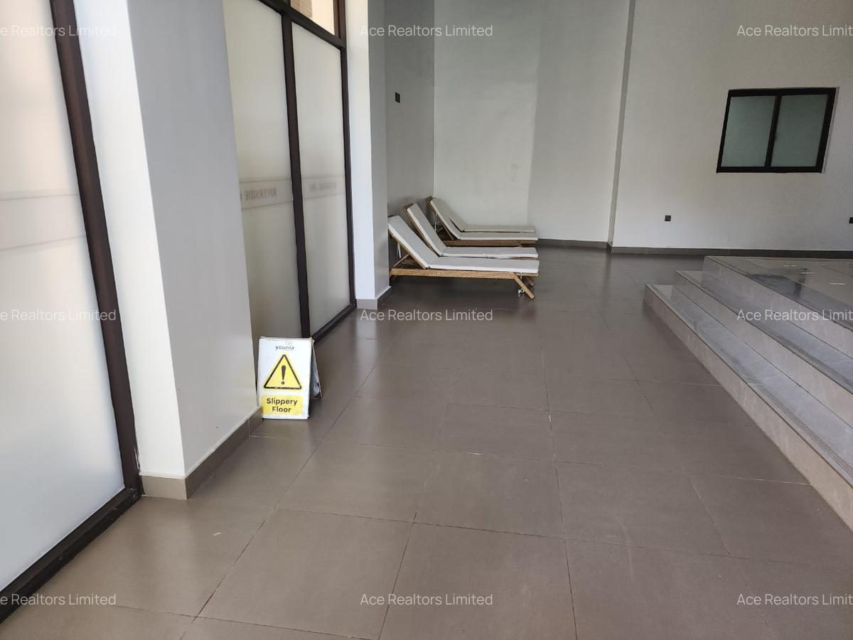 2 Bed Apartment with En Suite at Riverside Drive - 8